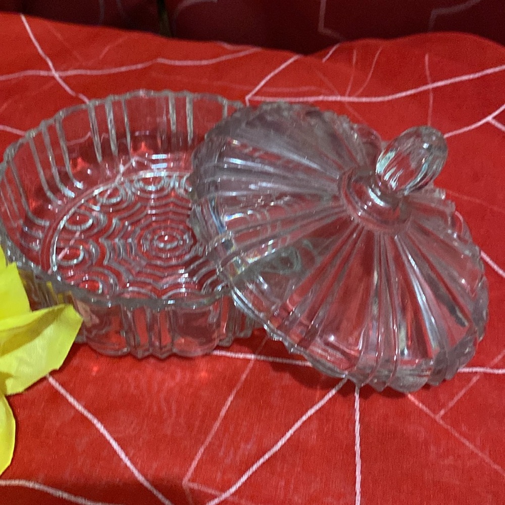 Vintage Candy Dish Glass Bowl - Picture 6 of 10
